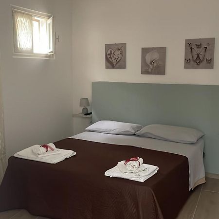 O' Sole Mio Rudiae Rooms Lecce Exterior foto